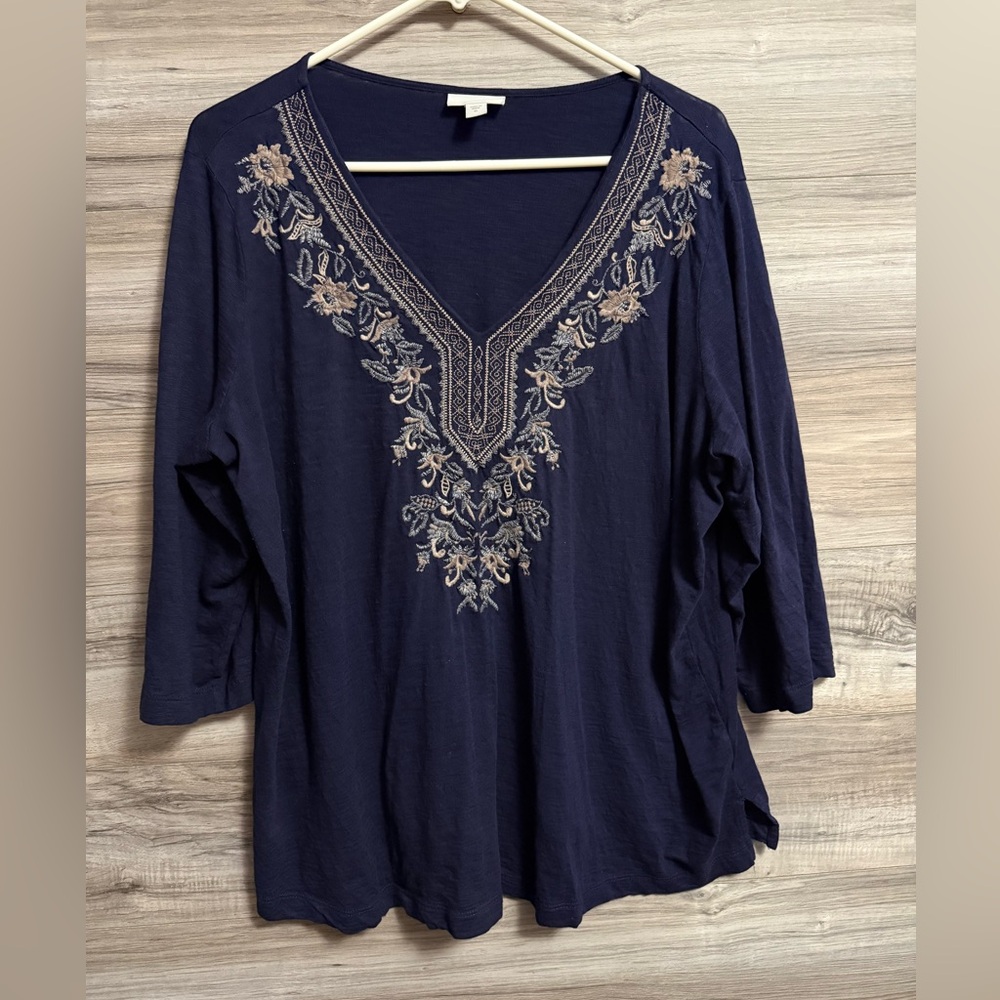 J Jill Blue Embroidered V-neck 3/4 Sleeve Cotton Blend Tunic Top